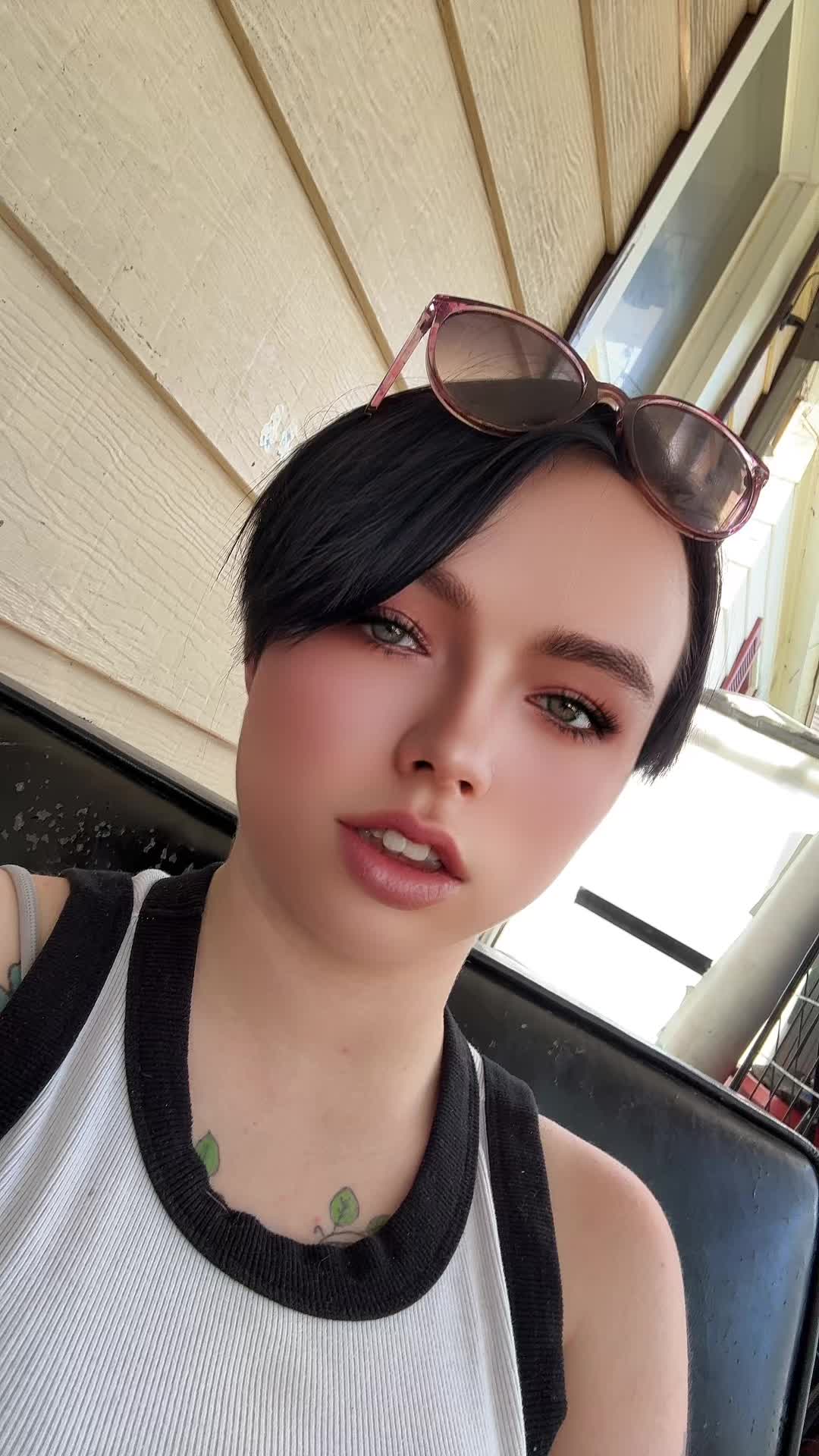 @Badbitch21