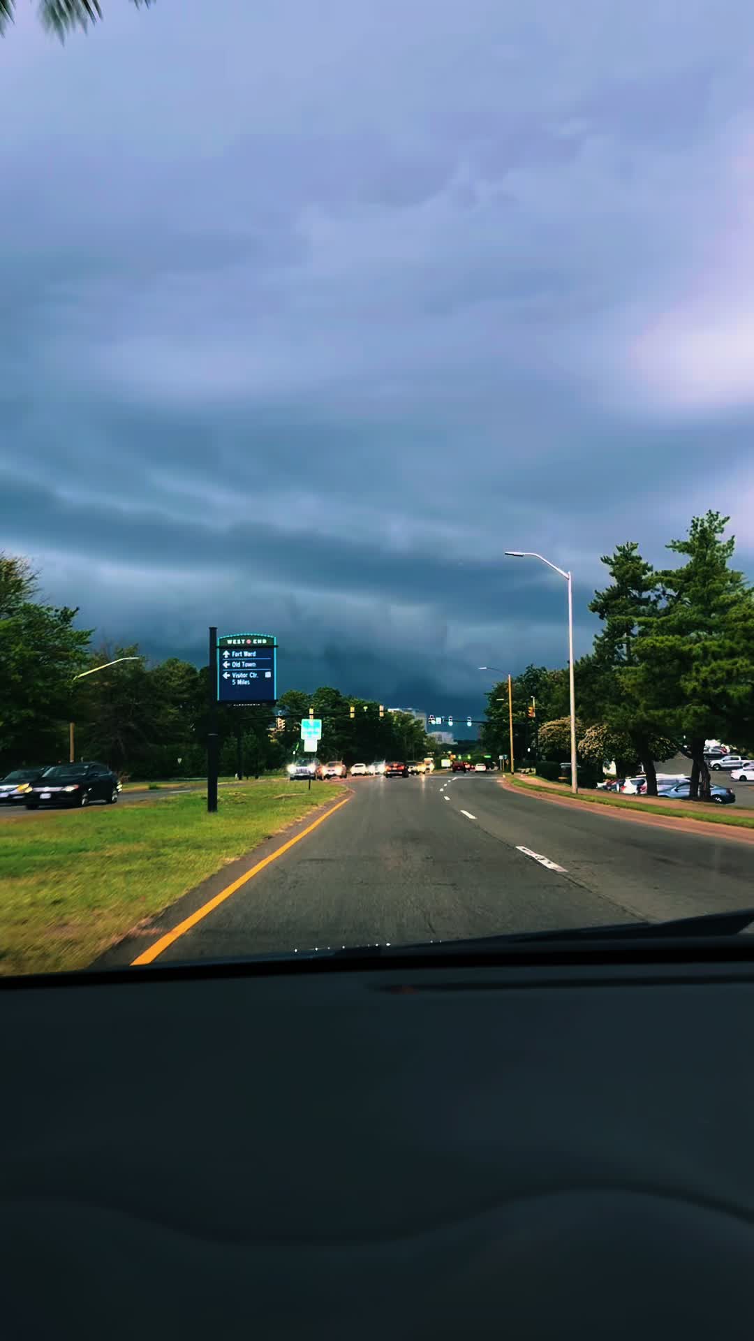 @Ali Hanan 🇺🇸🥰🇵🇰