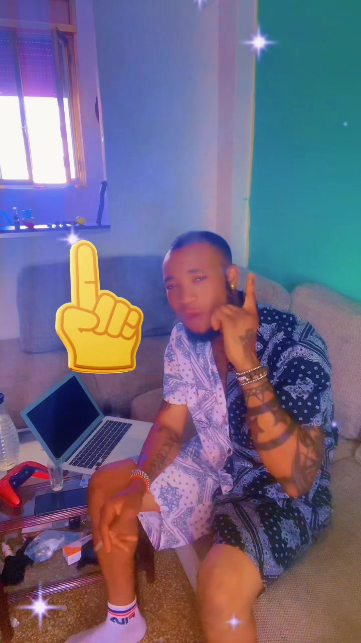 @Juju👹