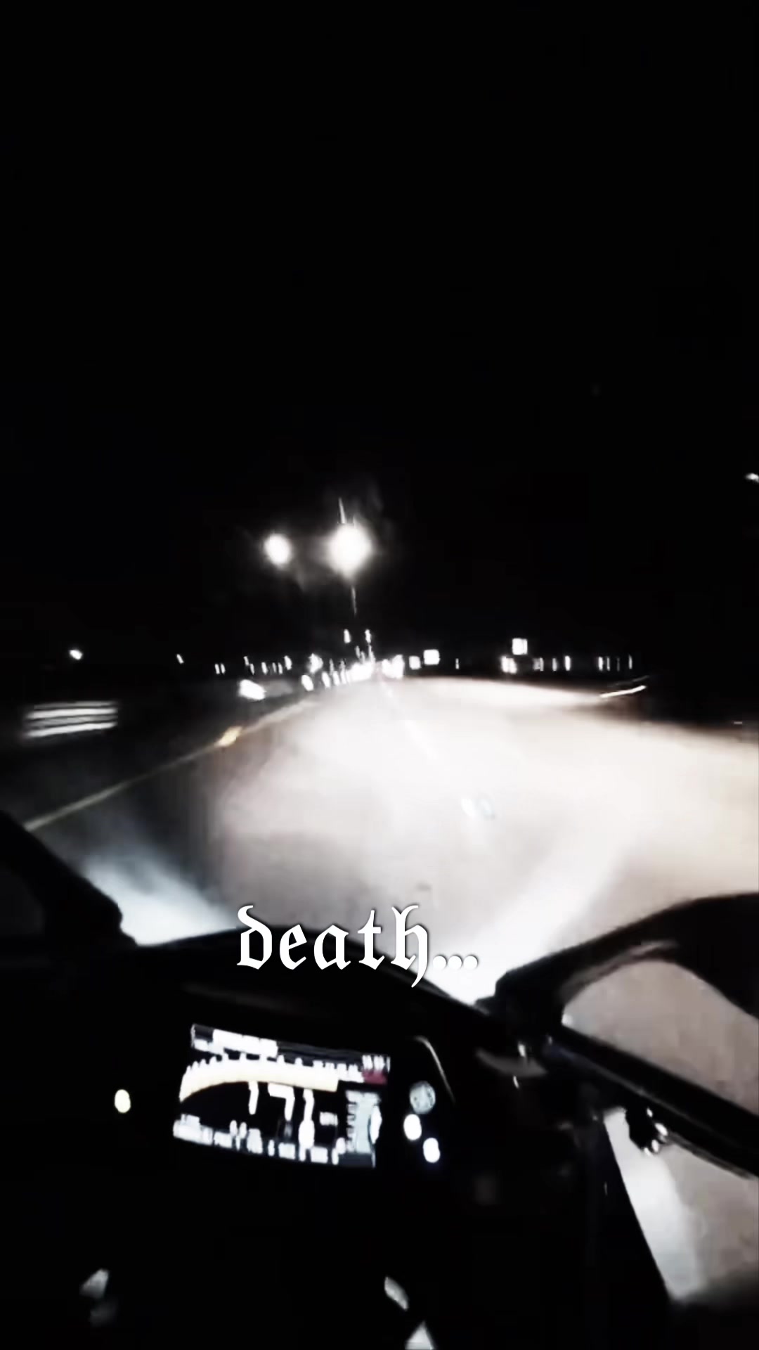 @𝔏𝔵𝔶𝔯𝔦𝔱𝔥𝔦𝔞𝔦𝔩𝔦𝔱𝔥