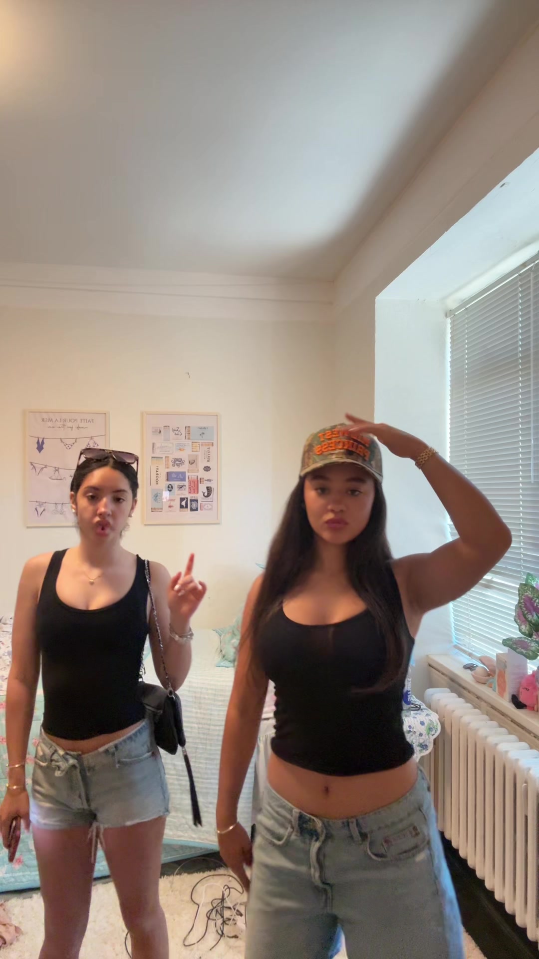 @JJ