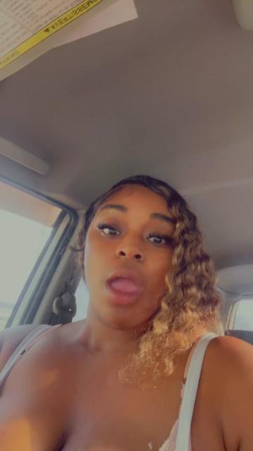 @Eunique