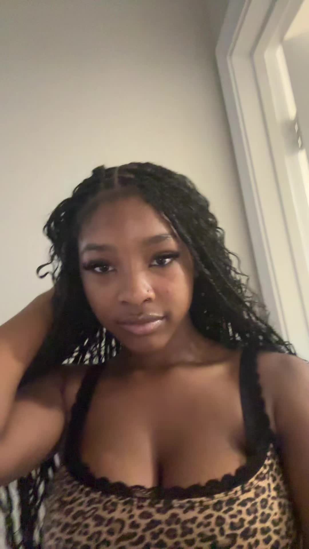 @noonie