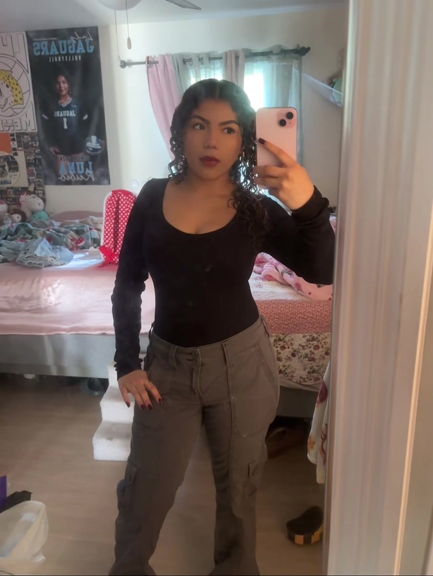 @Luna