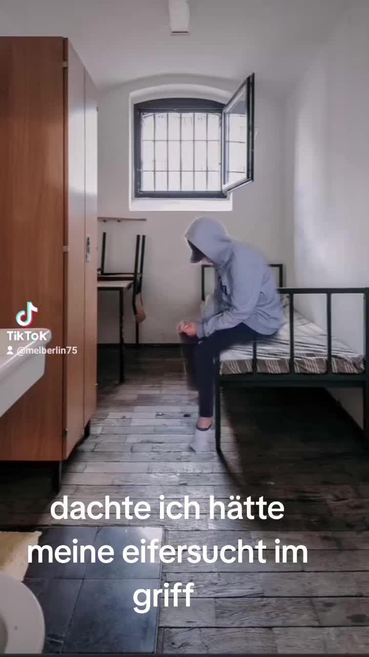@mel030