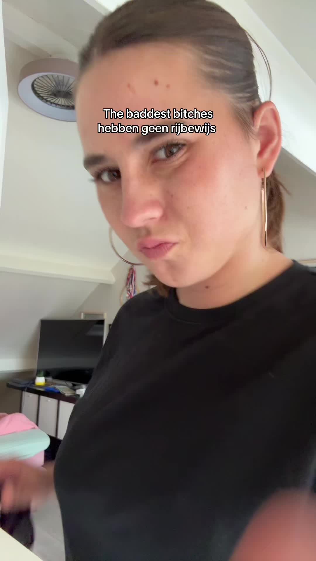 @Nee