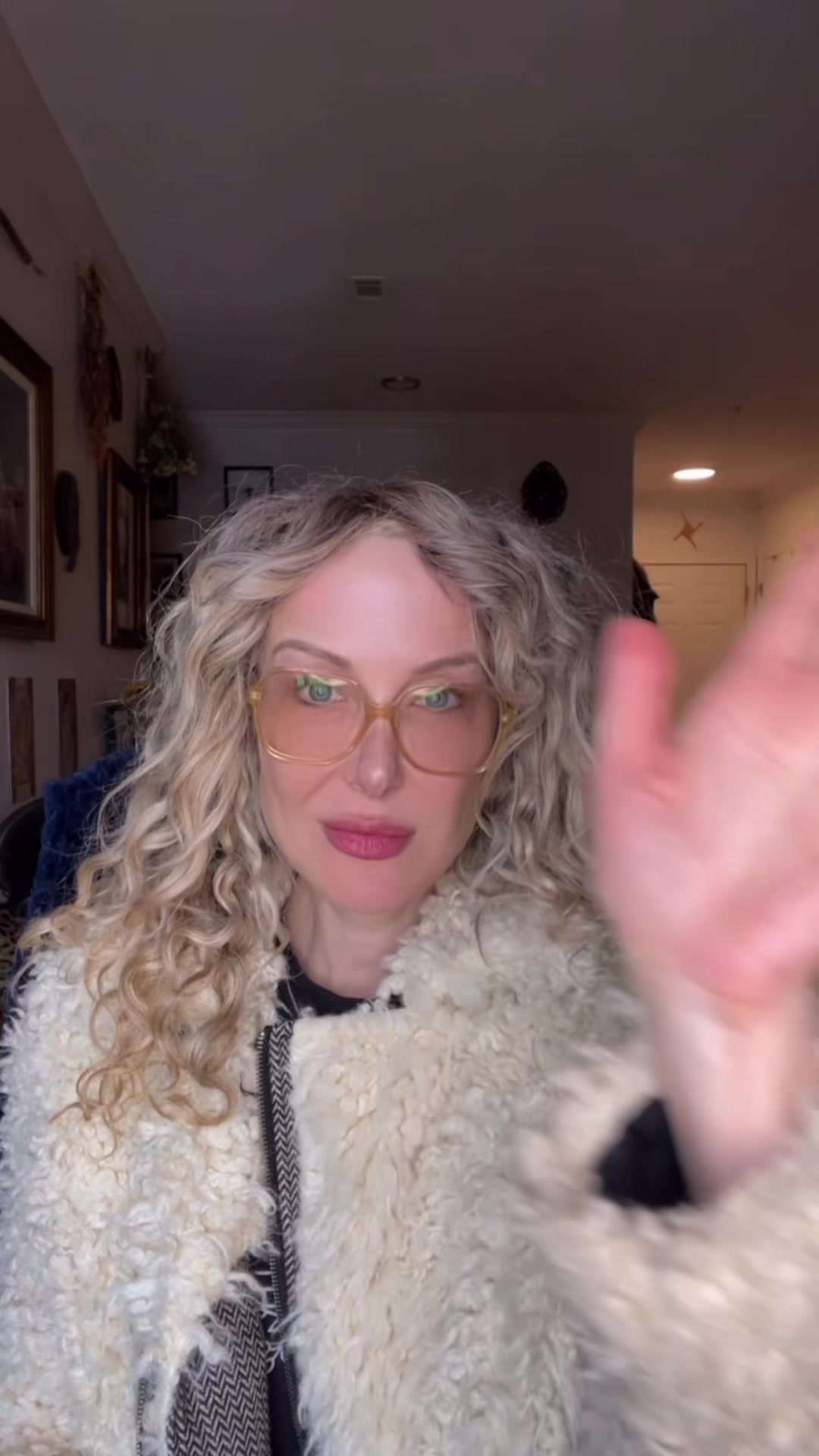 @Sam Weisberg (Sammiethegorgon)