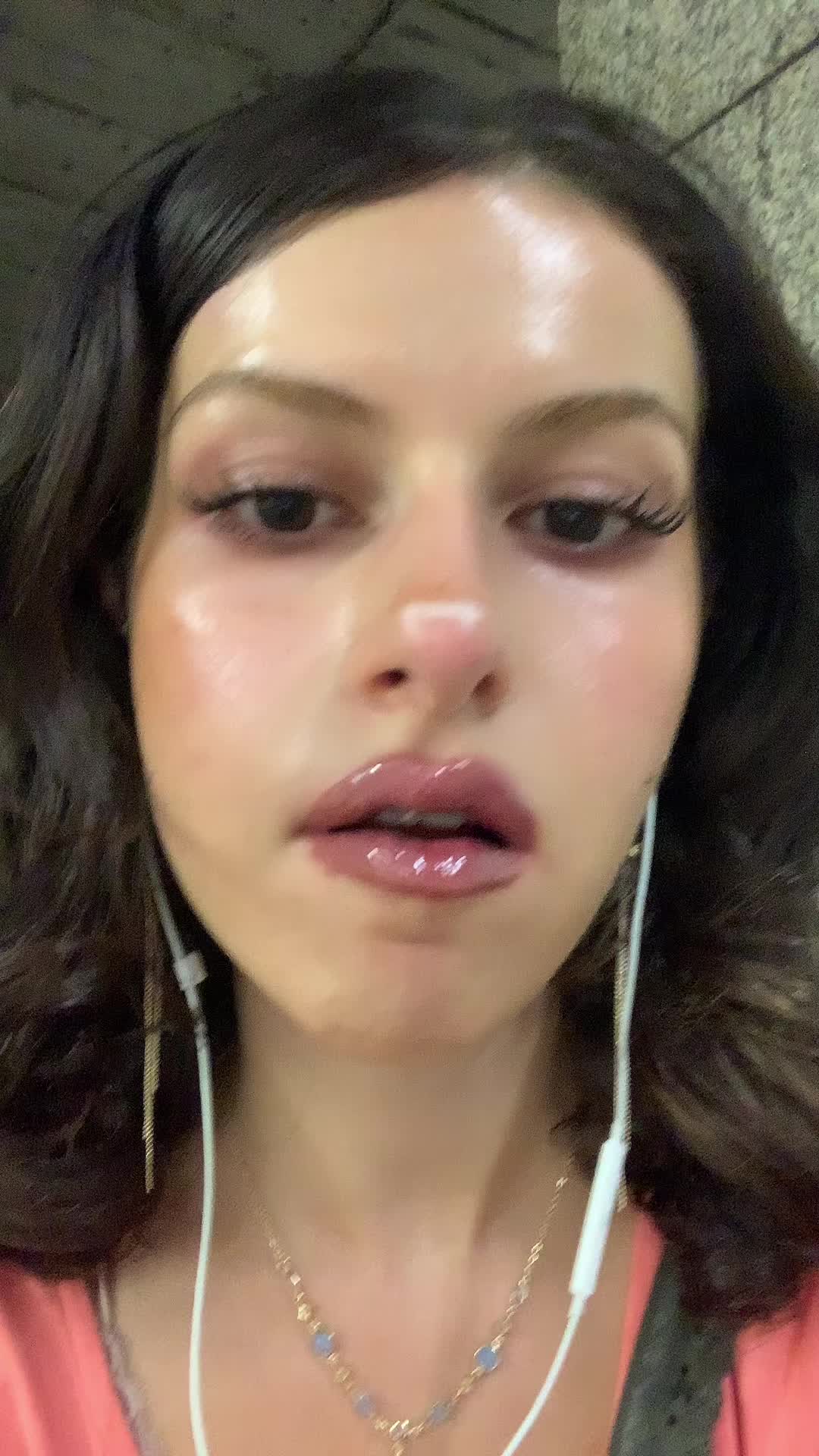 @Mina