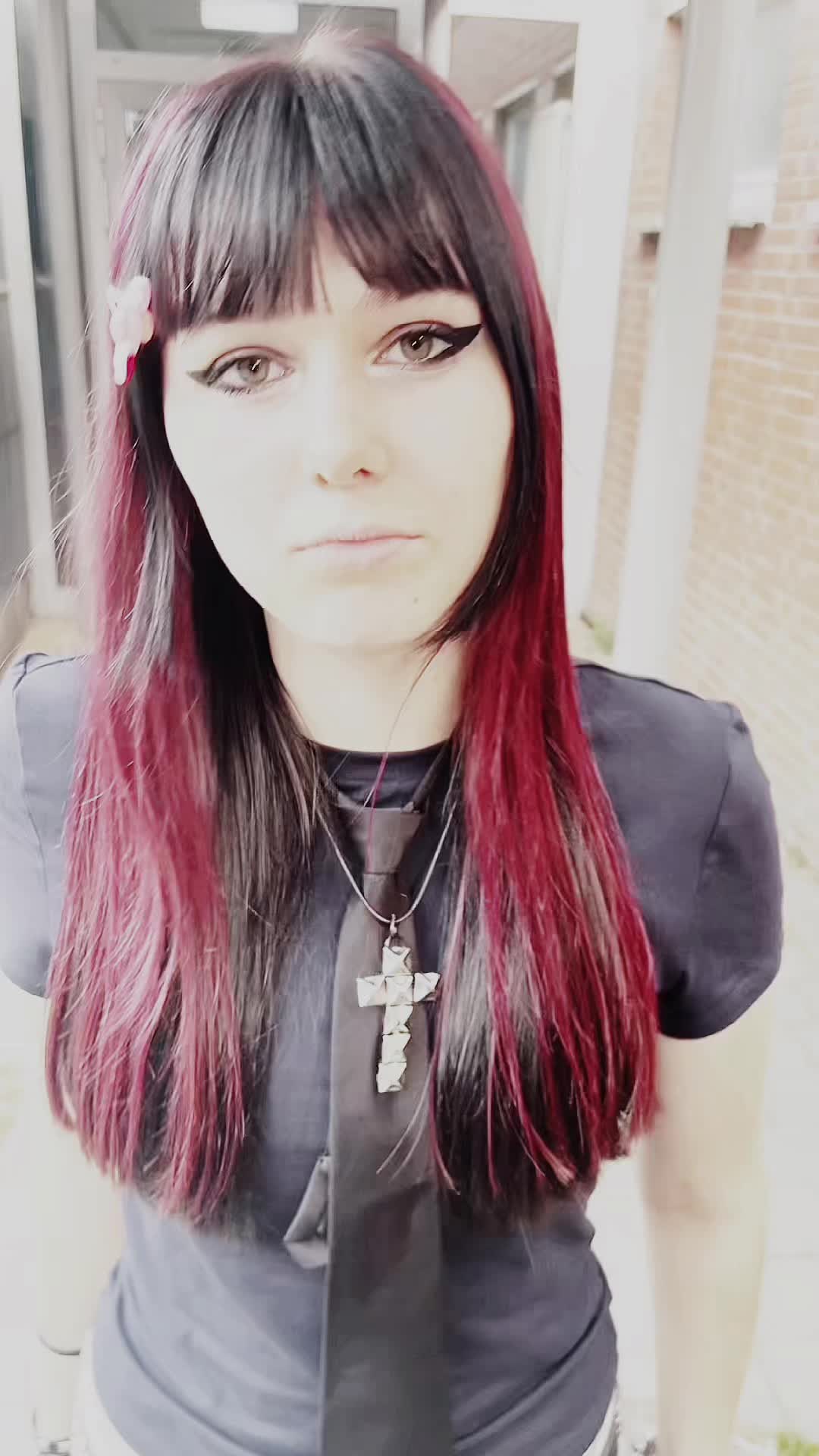 @𝒮𝓇𝒶