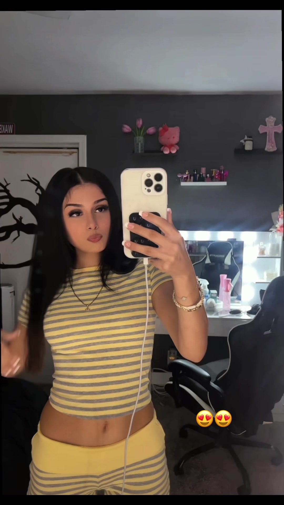 @msrosaely