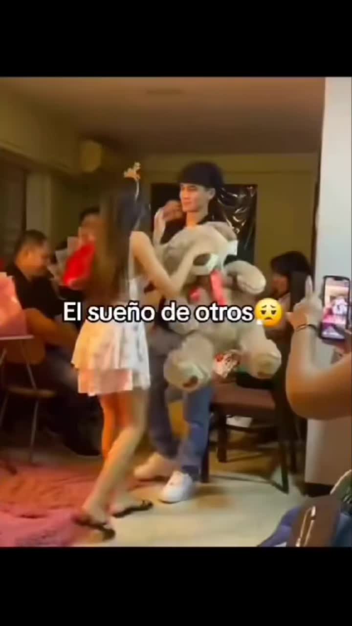 @Cristian Jim&eacute;nez
