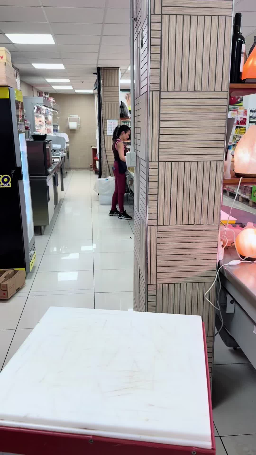 @F&T