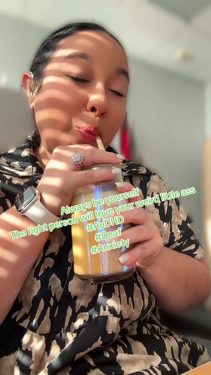 @Jessica Ren&eacute;e