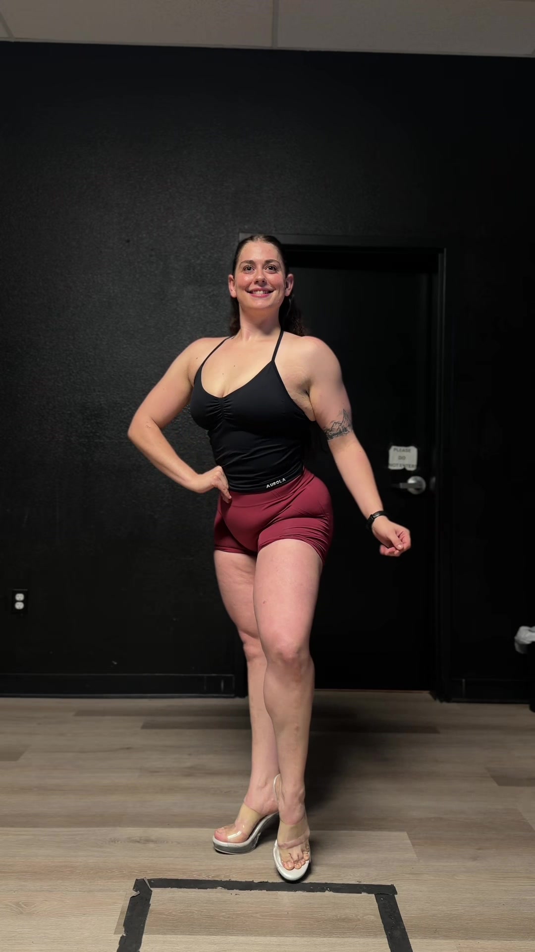@Meganlifts.az