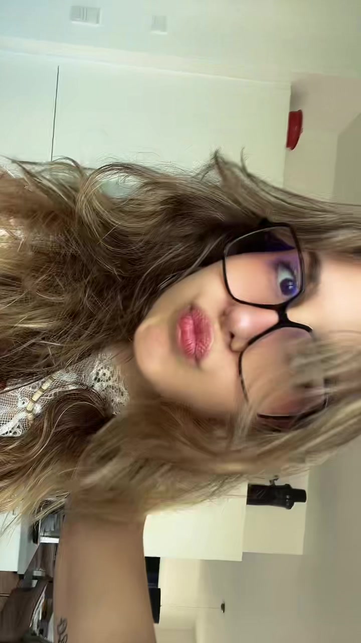 @angie.lina.130