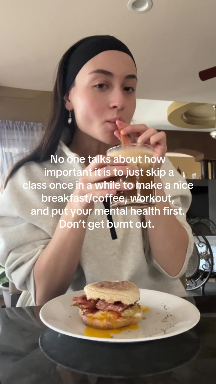 @theannessa