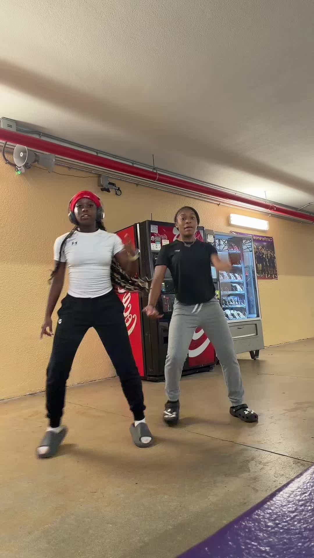 @aagallerii._
