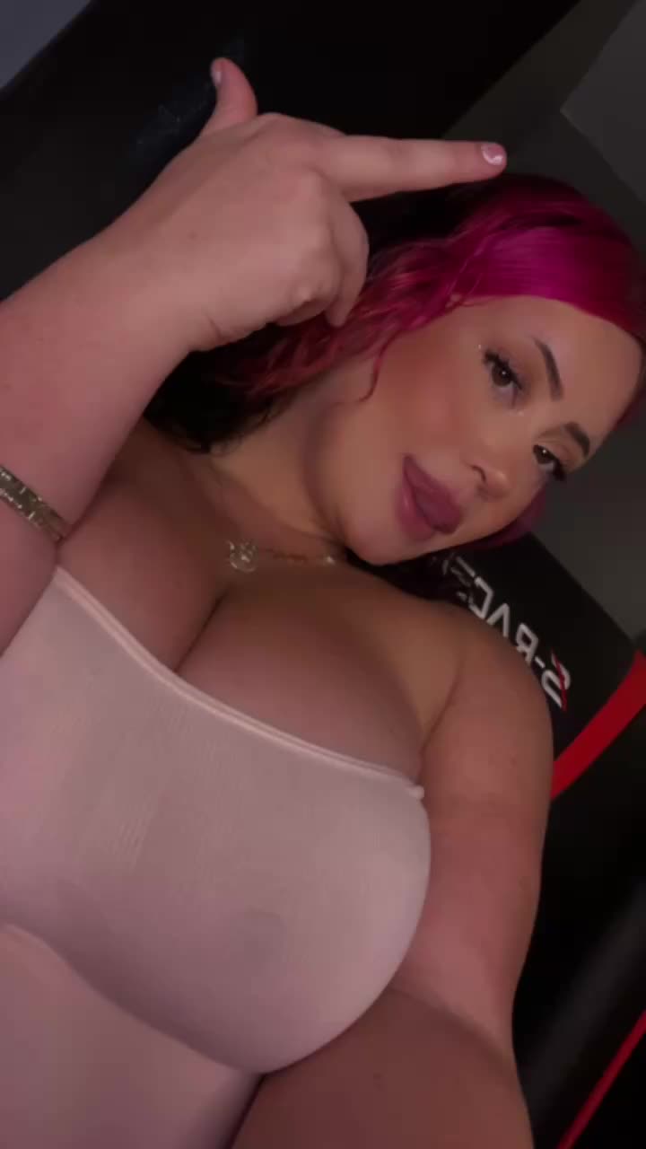 @Crybbybry🍒