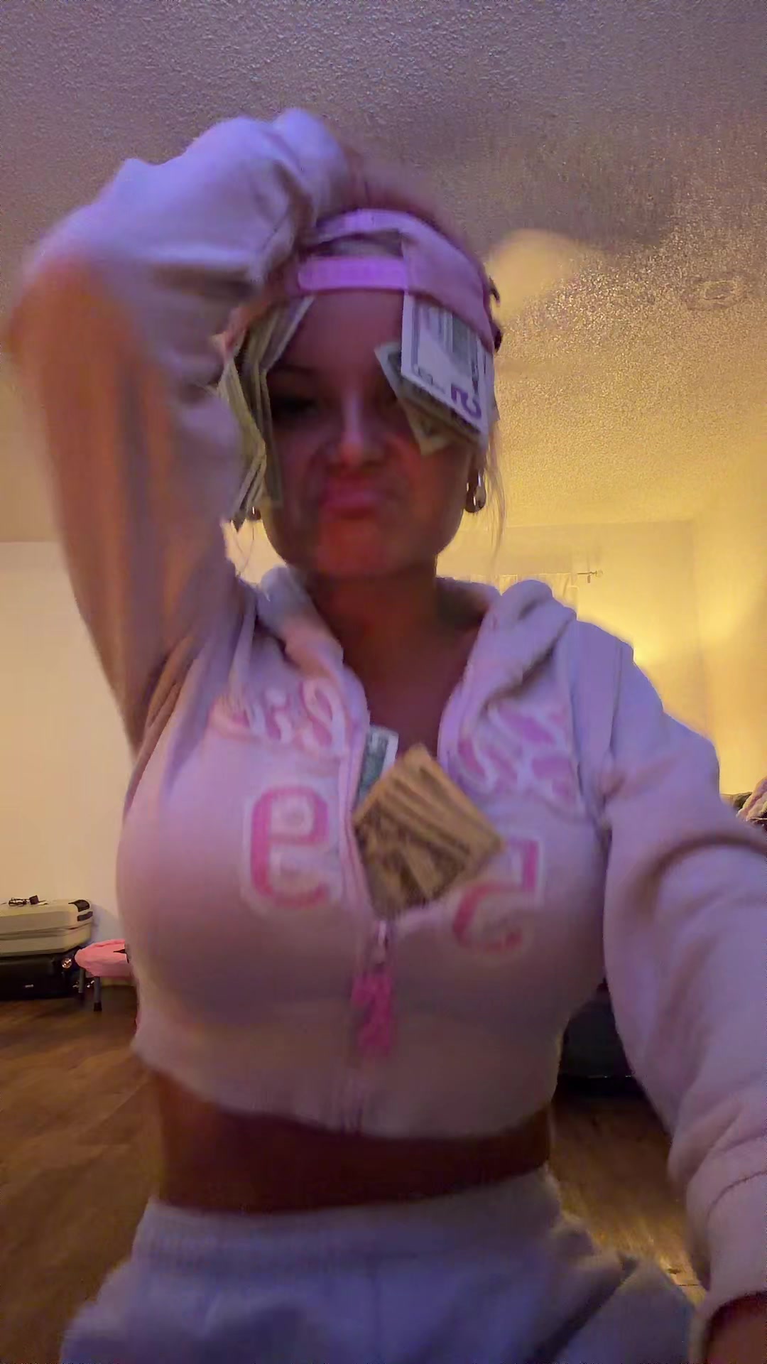 @Burrberry_Barbie