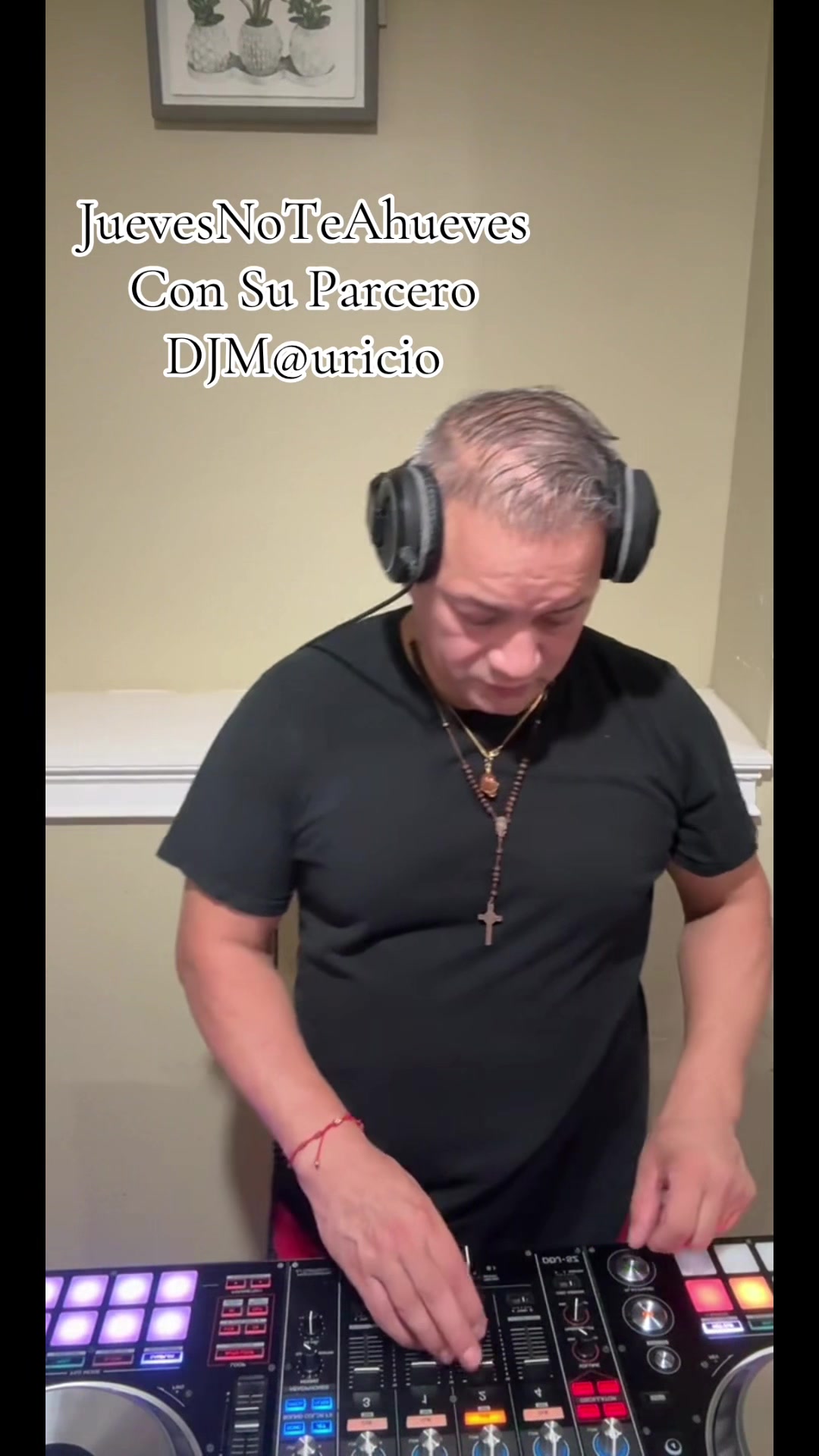 @DjM@uricio