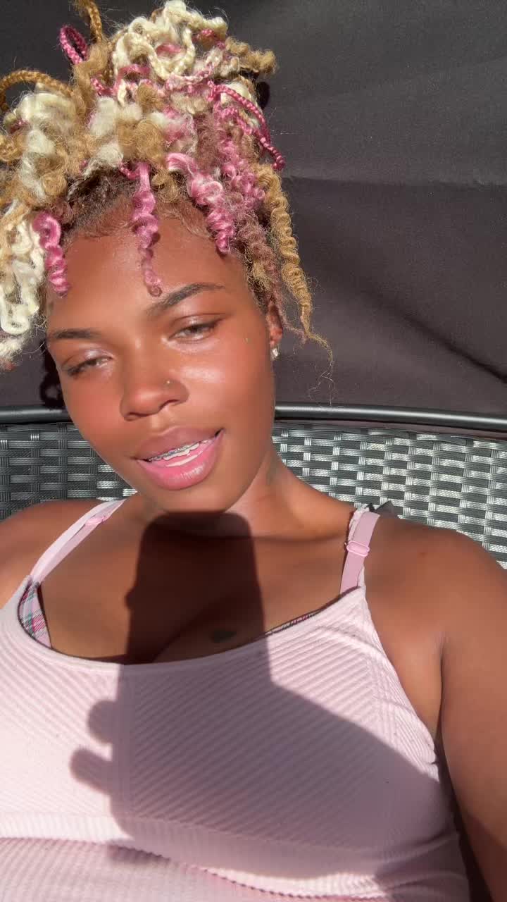 @Laniyahrena