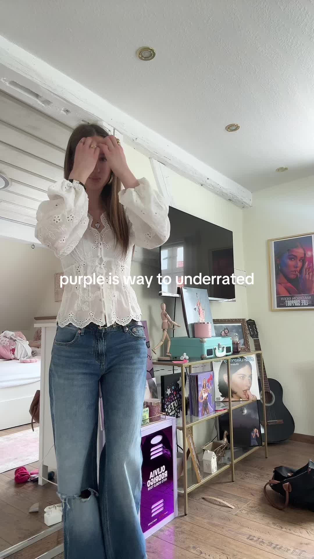 @⭐️louisa (olivia’s version)⭐️