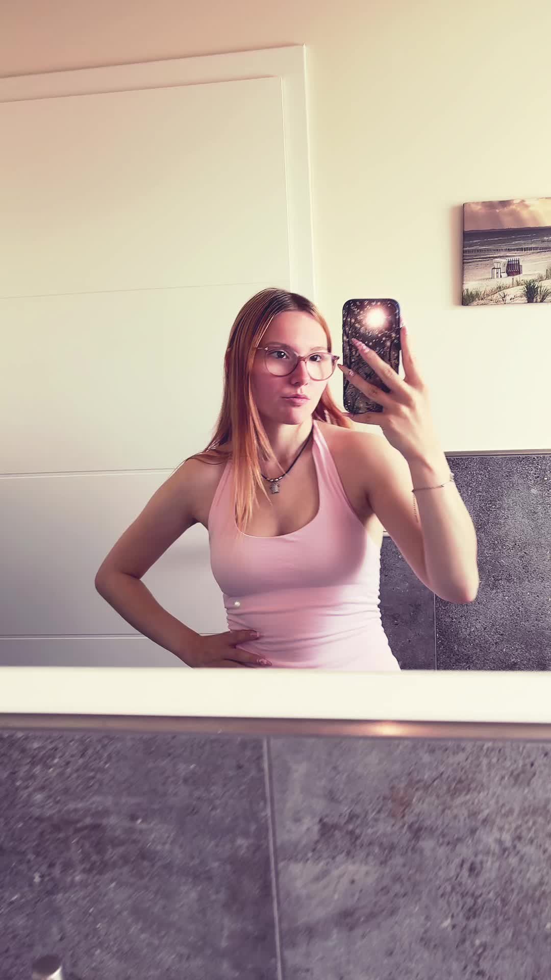 @𝐀𝐥𝐞𝐧𝐚