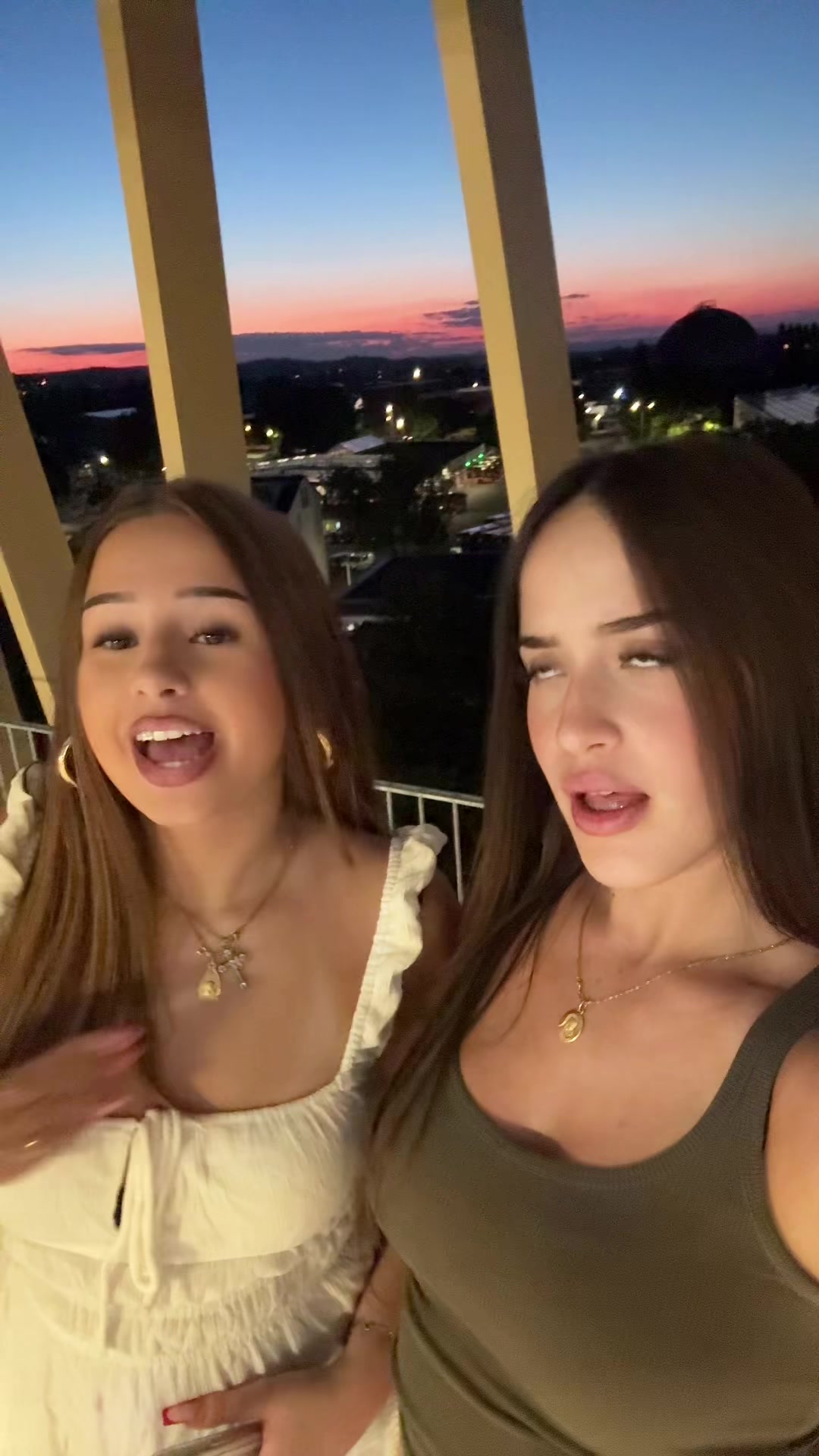 @N & A