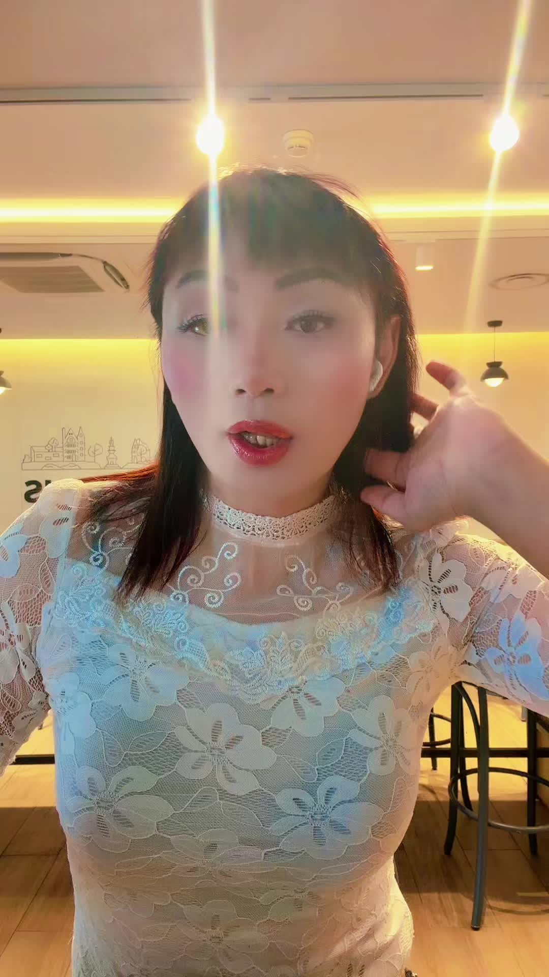 @tenzinliza