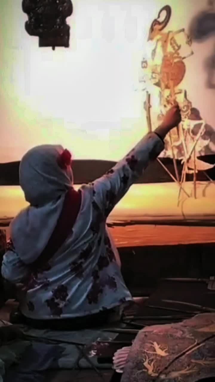 @RasyidaKamilaDalangperempuan