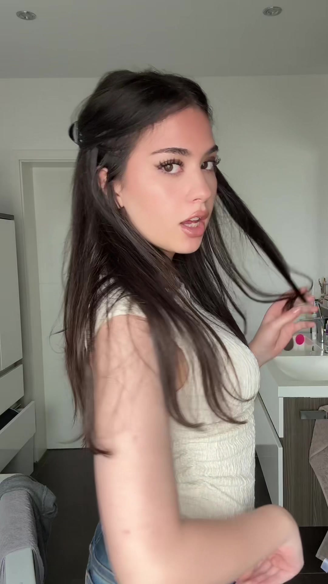 @𝒜𝓁𝑒𝓈𝓈𝒾𝒶