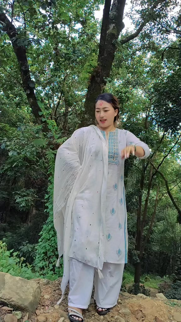 @बसन्ती(aprilgirl)