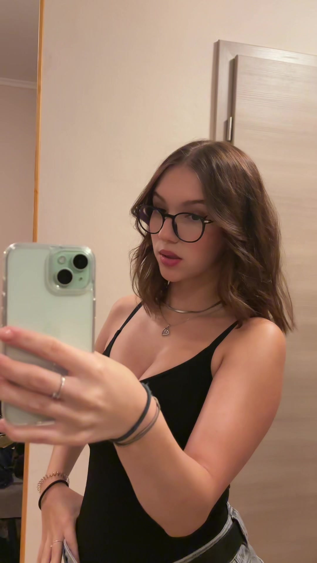 @mia