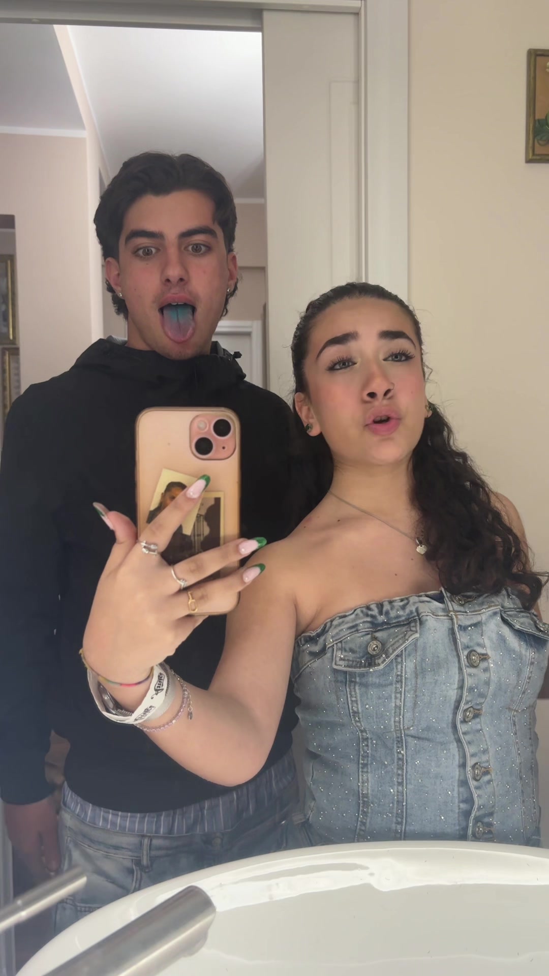 @silviacarrinoo_musica