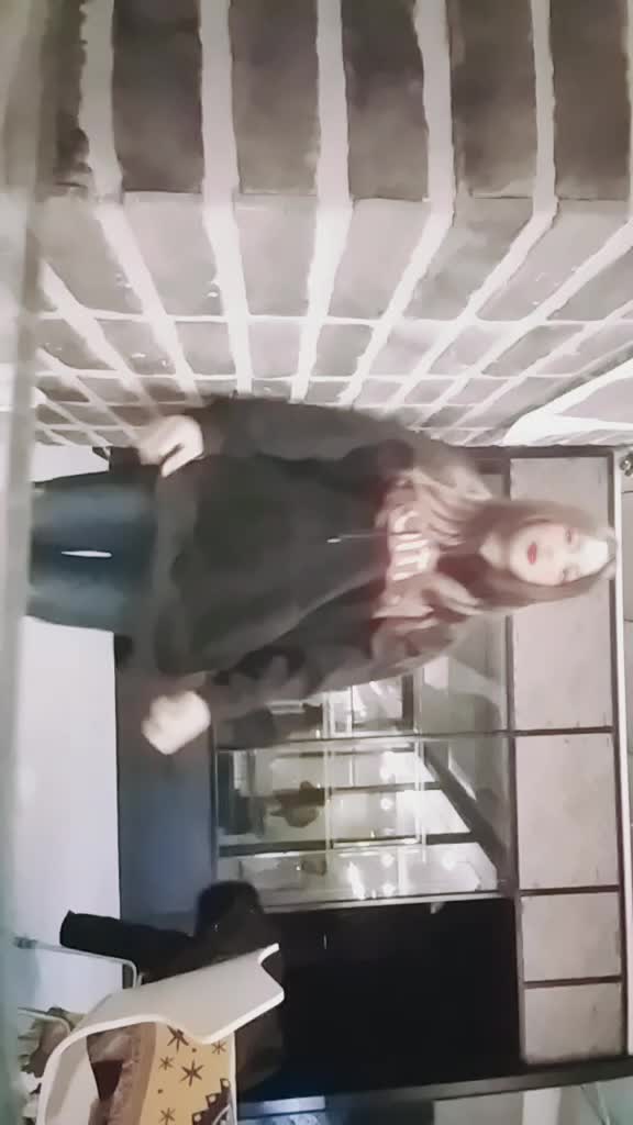@하 은 .