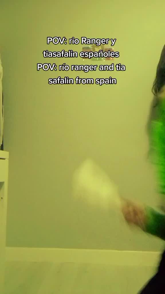 @𝔸𝕜𝕚𝕣𝕒_𝕔𝕠𝕤𝕡𝕝𝕒𝕪