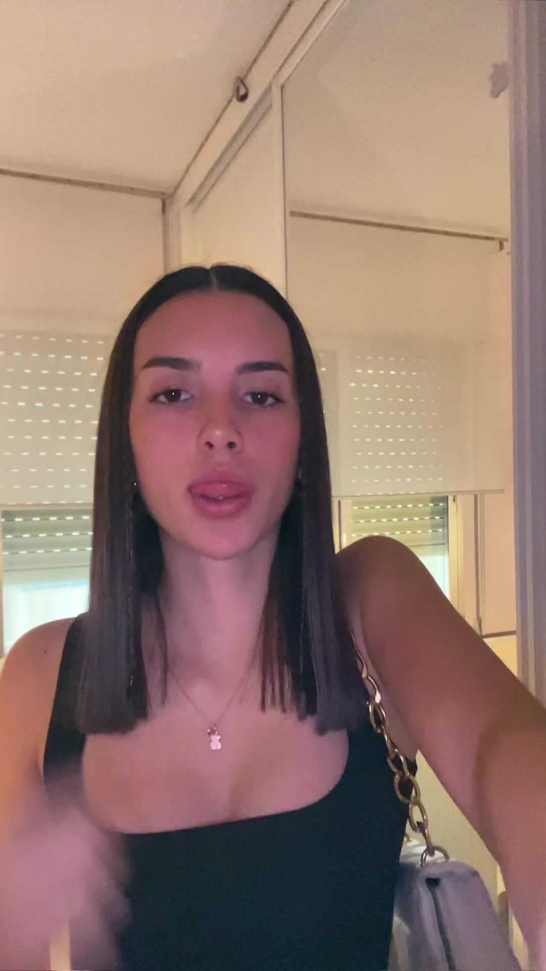 @violetalpzz