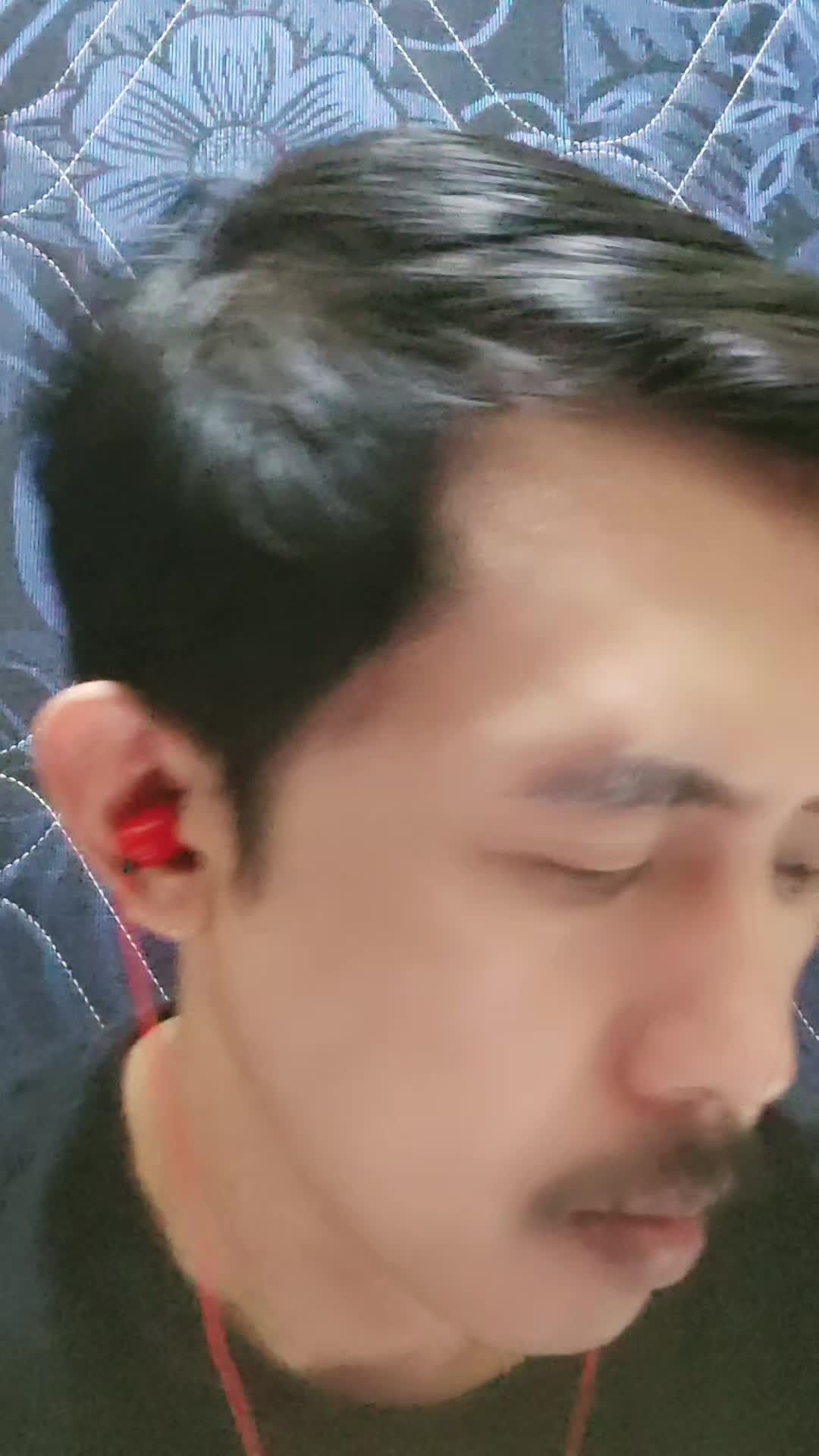 @𝐂𝐡𝐚𝐧 𝐑𝐮𝐛𝐢_𝟏𝟔