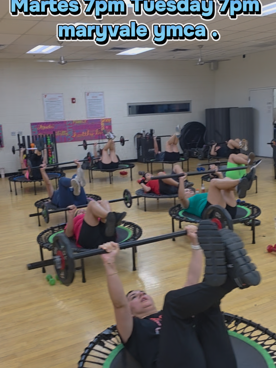 @Ari Alvarado jumping studio