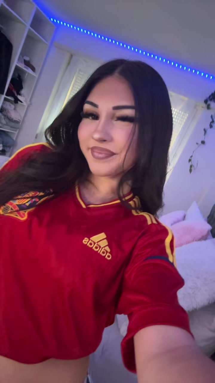 @Mayara