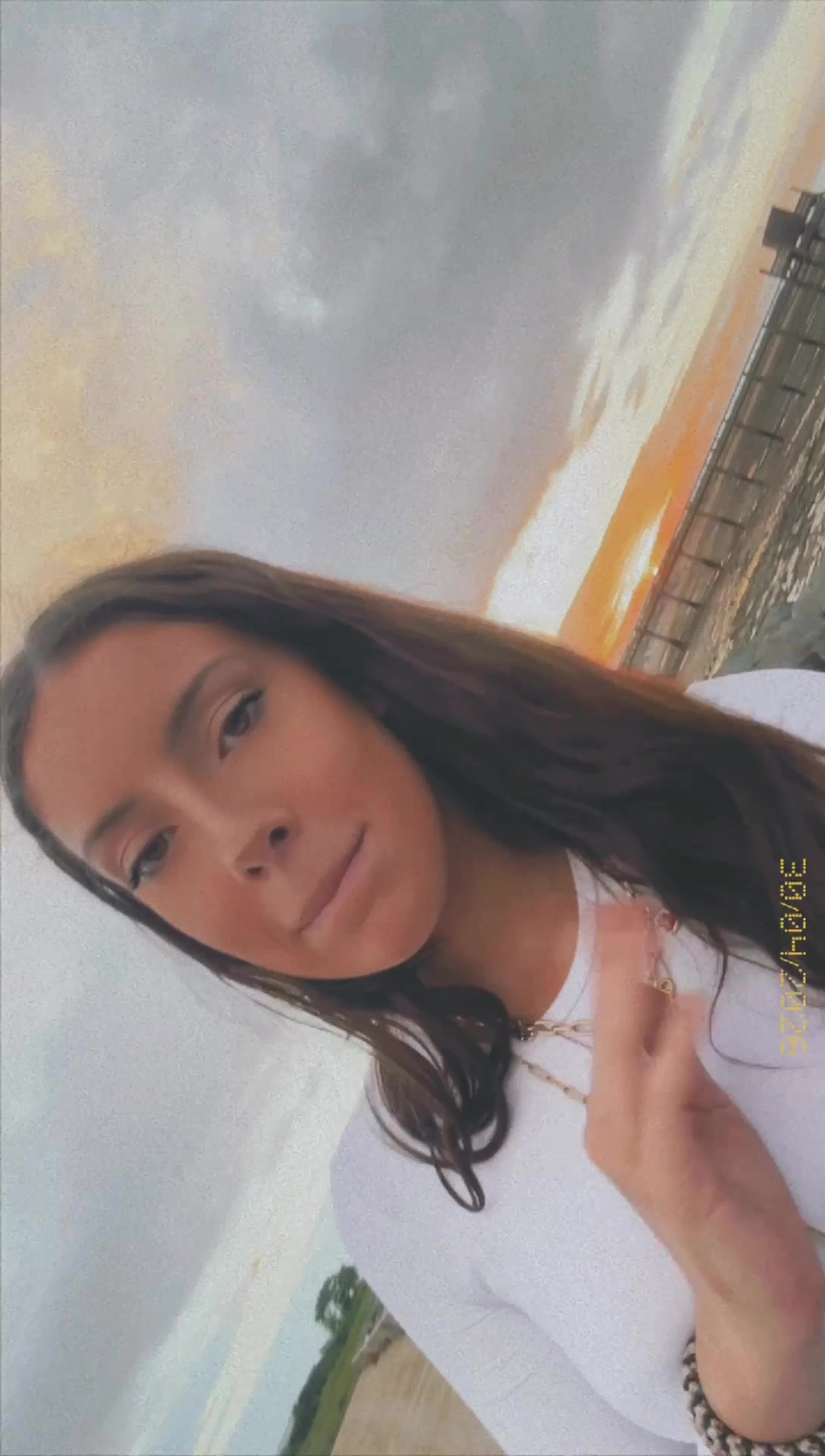 @𝒞𝒶𝓅𝓊𝒸𝒾𝓃ℯ.𝒿𝓁ℯ