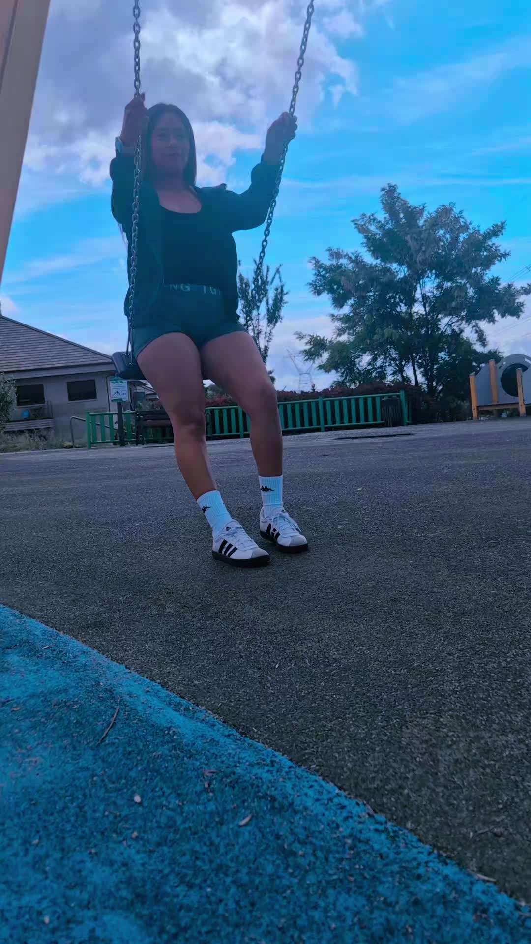 @★⋆ 🎀 𝒞𝒾𝓃𝓉𝒽𝓎𝒶 🎀 ⋆★