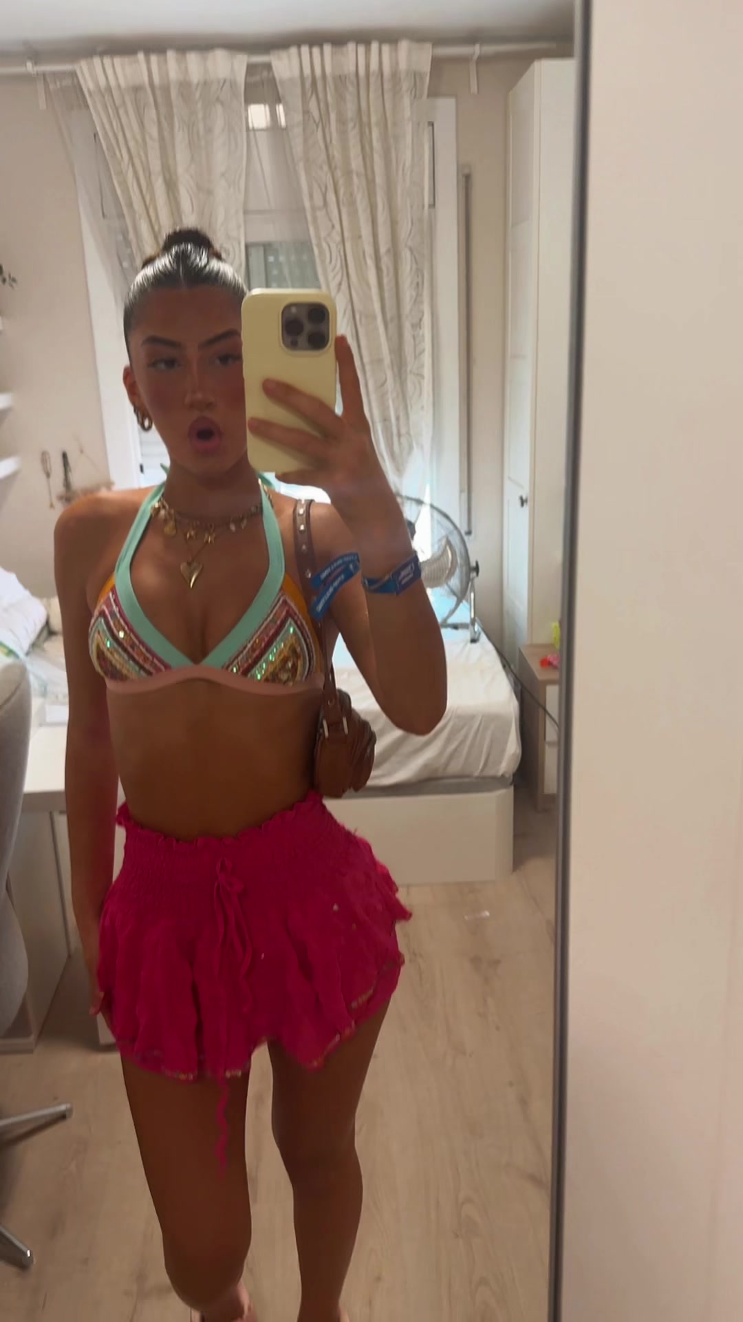 @AINARA DÍAZ