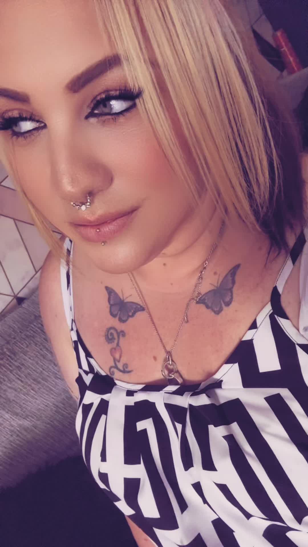 @🖤Louise🖤Ghoulett🖤