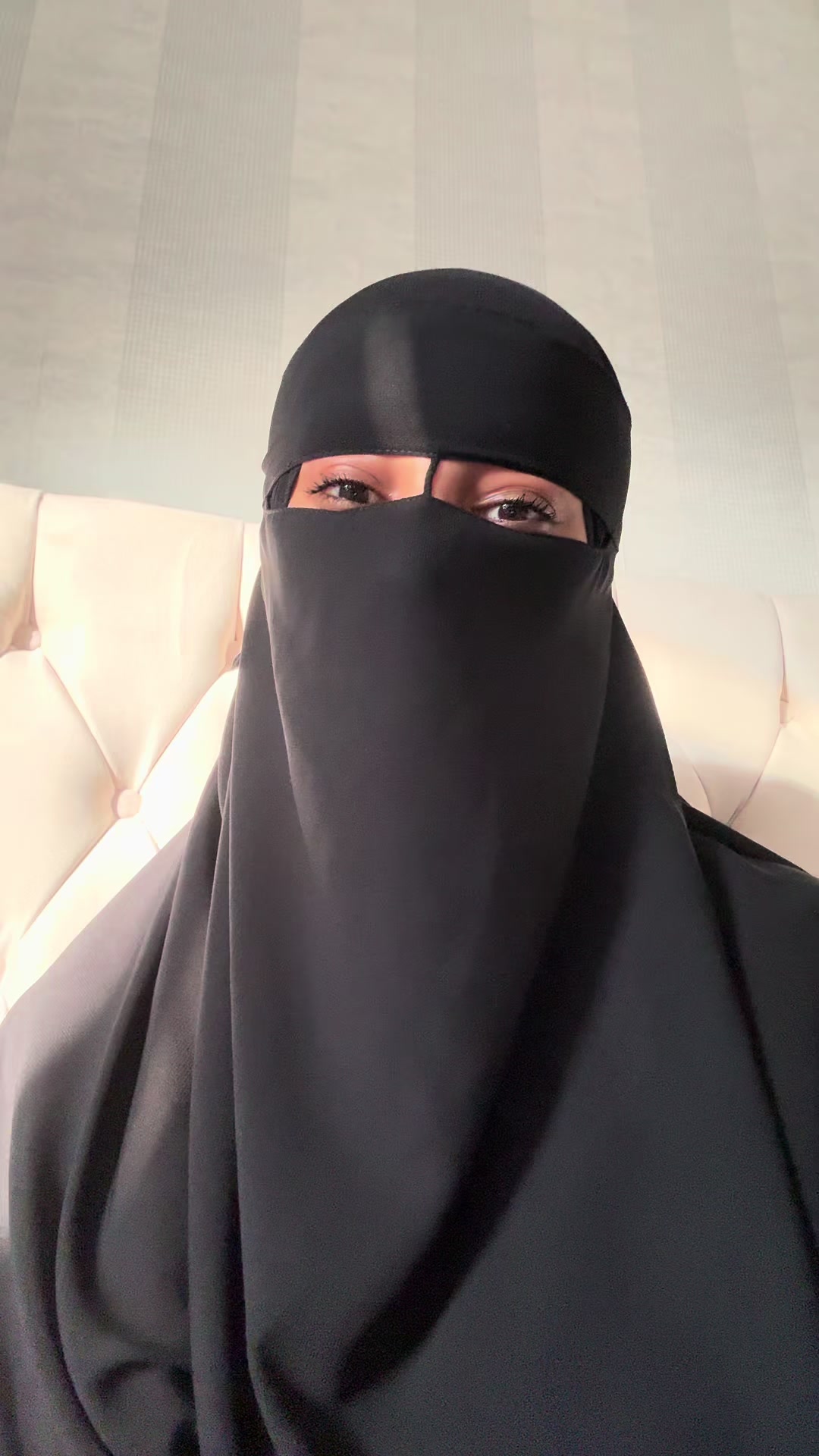 @س