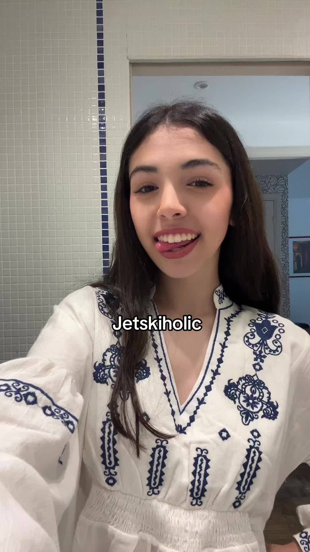 @Lali