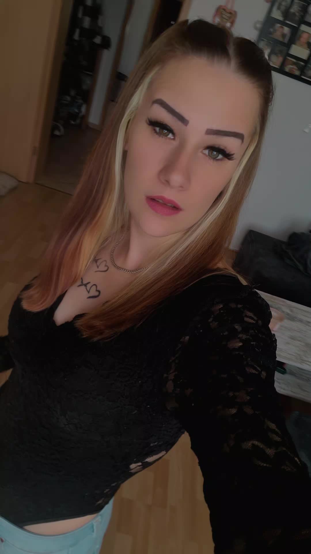 @Kiimii_x3