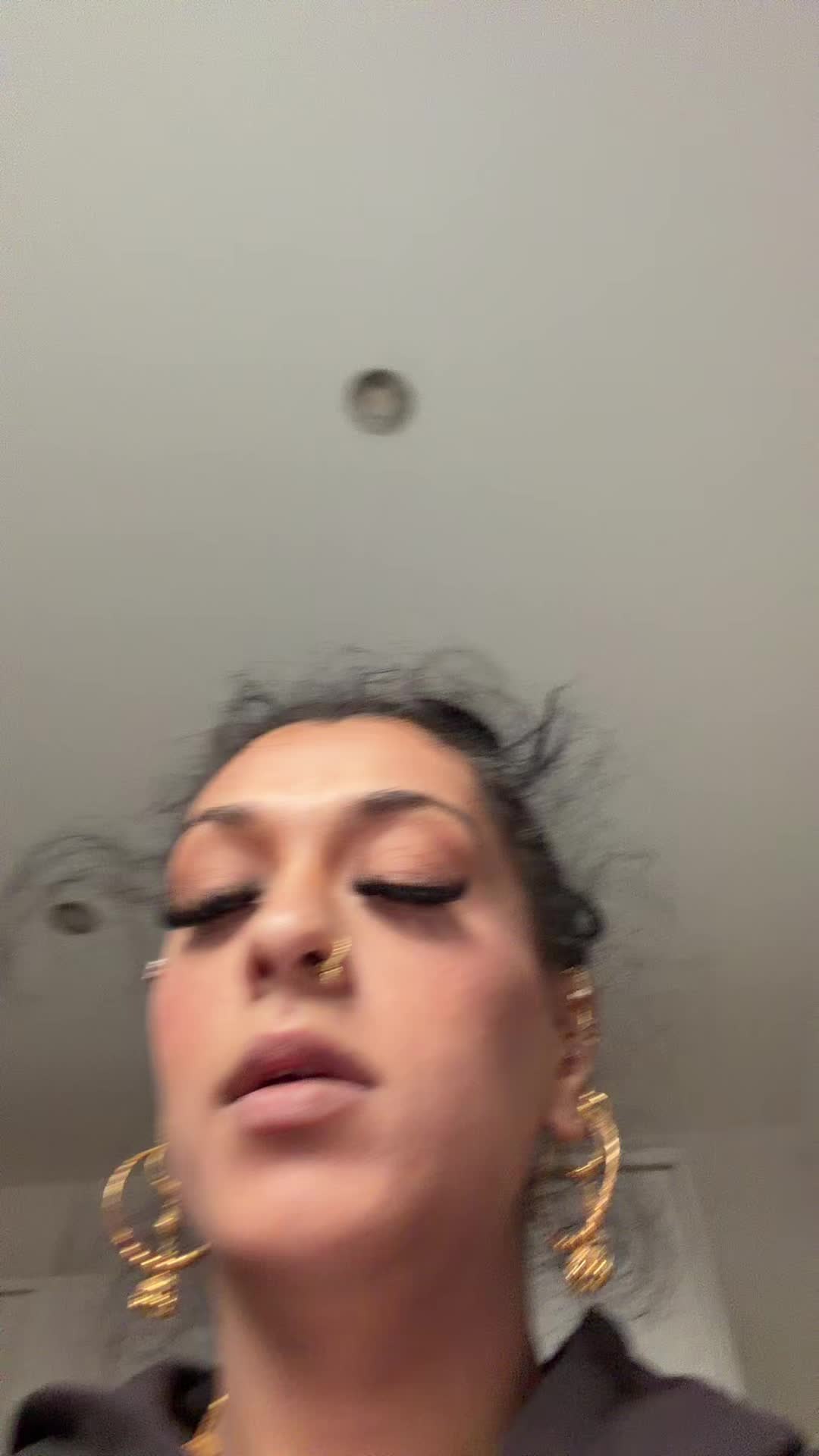 @Hennnnyyyyyyyy