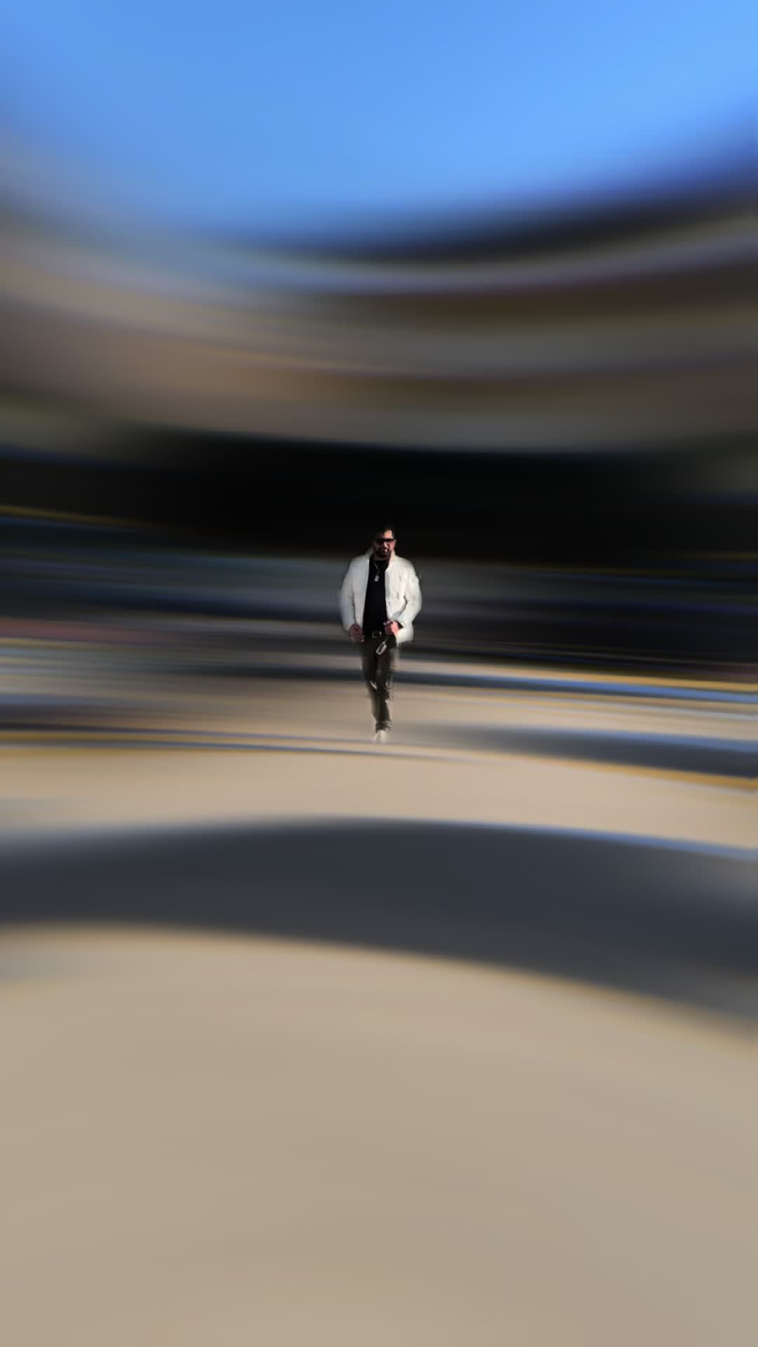 @/-\ /\/\ /-\ /\/