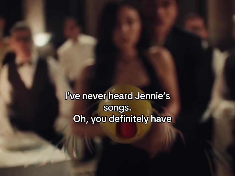 @🎧